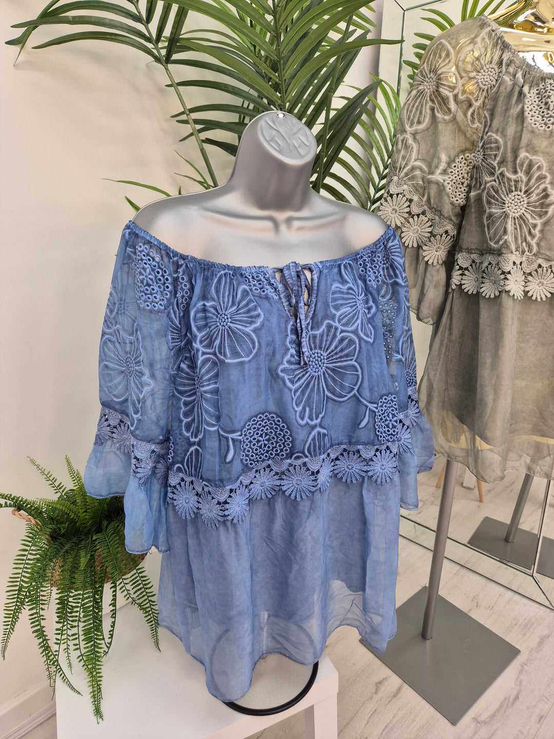 Florence Lace Top - (choose your Colour)
