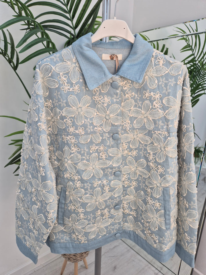 Darcy Denim Jacket - Applique Florals/Gold Metallic (One Size/Curvy, fitting from Size 14 up to 18)