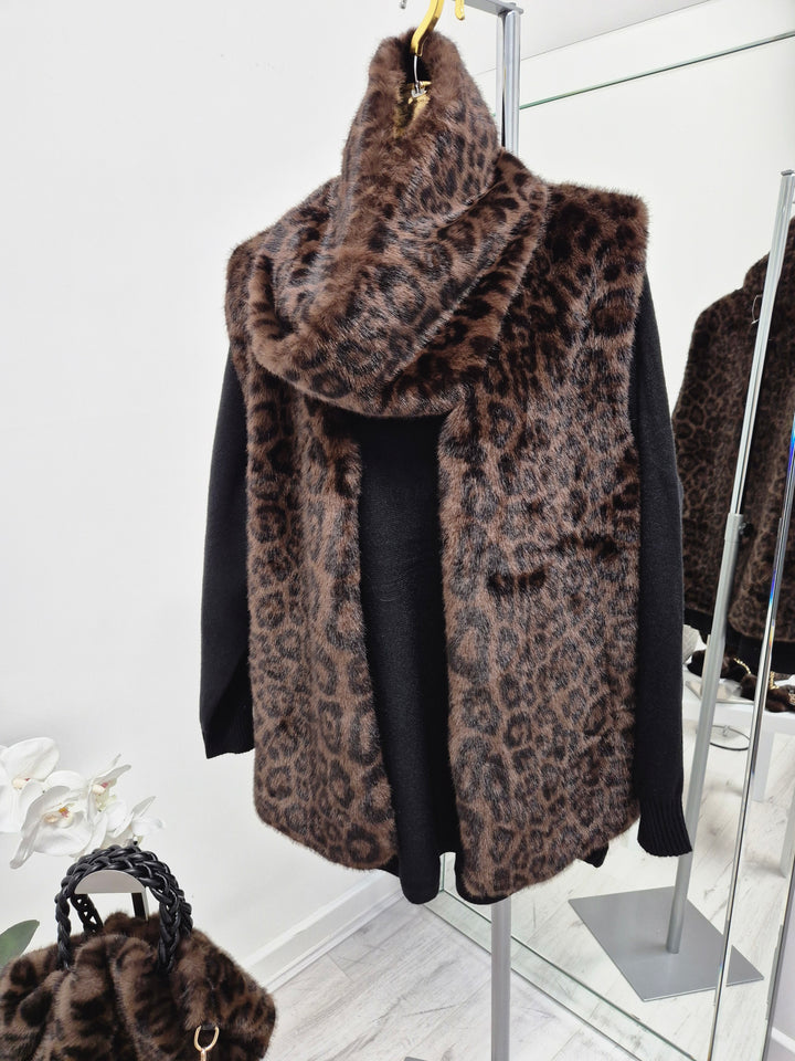 Oslo Leopard Faux Fur Gilet - Chocolate Leopard (One Size - fits from Size 10/12 up to Size 16)