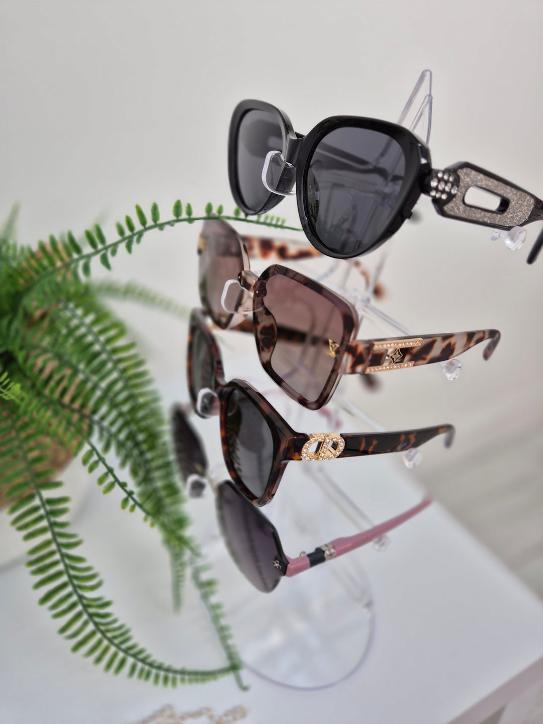 Sunglasses & Crystal Sunglasses Chains - (choose your Style/Colour)