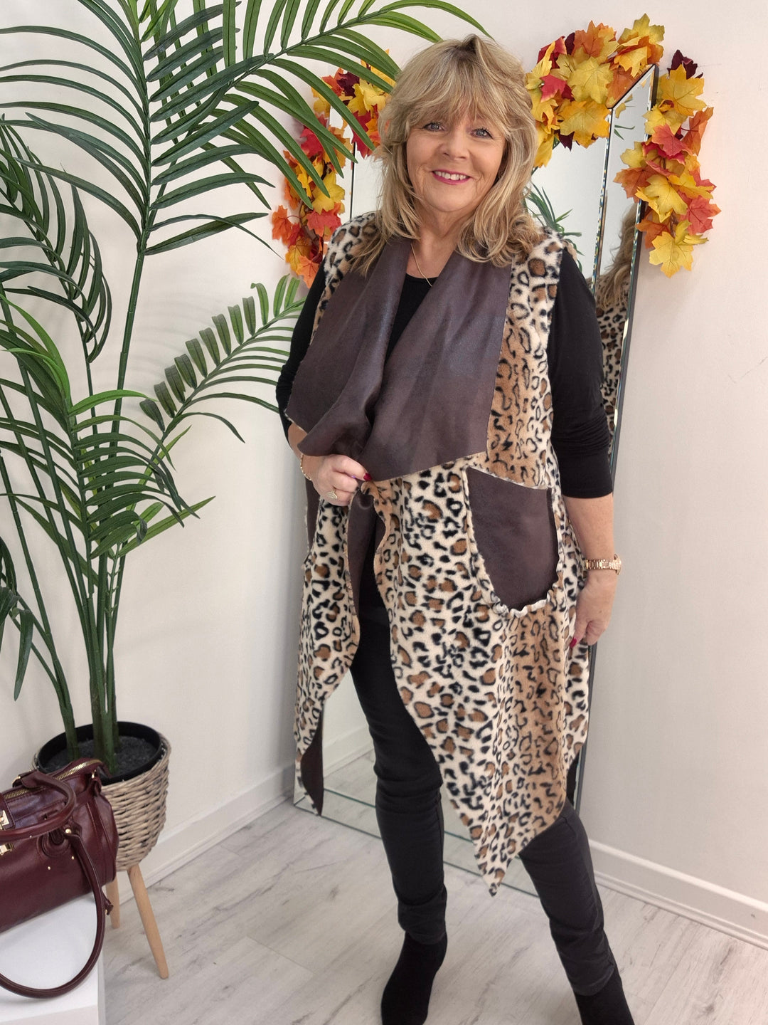 Oslo Faux Fur Reversible Gilet - Chocolate Leopard (Oversized, fitting from Size 12 up to Size 16)