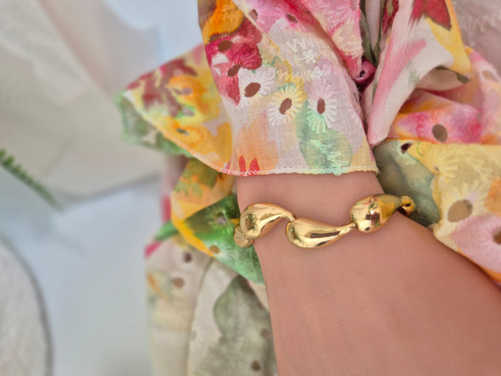 Teardrop Bracelet - Gold Tone