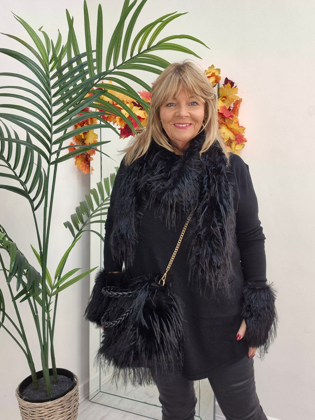 Oslo Faux Fur Shaggy Long Scarf - Jet Black