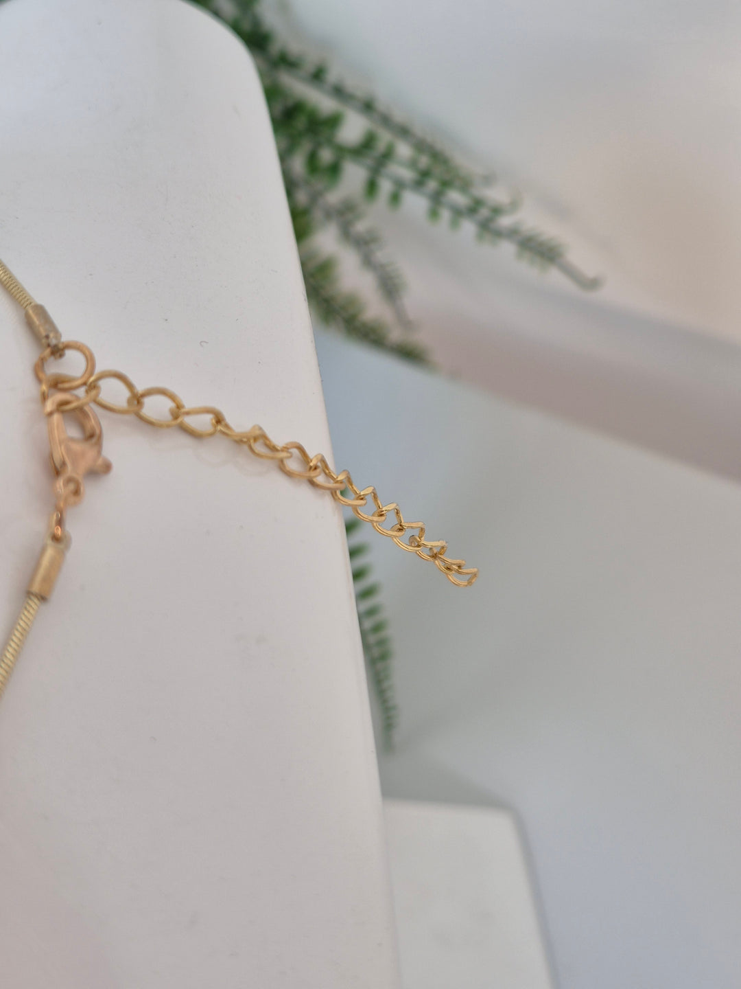 Teardrop Necklace & Earrings Set (Gold Tone)