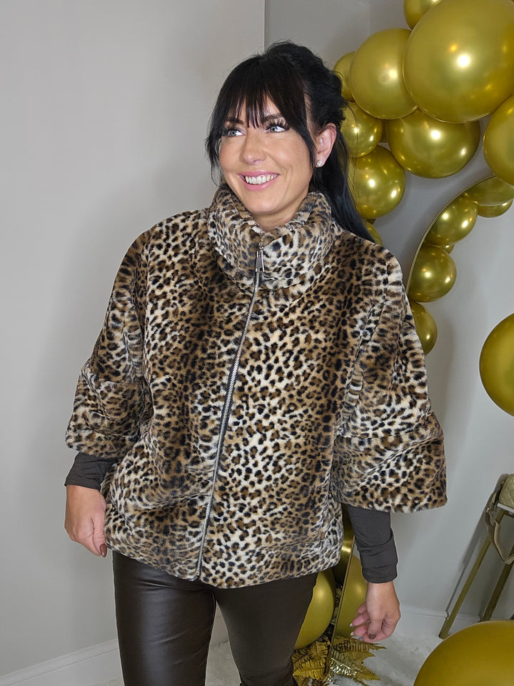 Oslo Faux Fur Jacket with Funnel Collar & Zip Fronted (One Size - fits from 10 up to Size 16) - Leopard