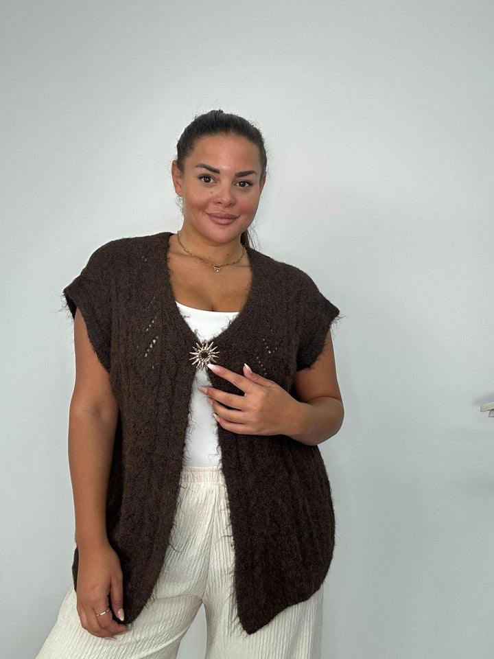 Vermont Super Soft & Fluffy Waistcoat (Oversized, fits from Size 16 up to Size 20/22) - Chocolate