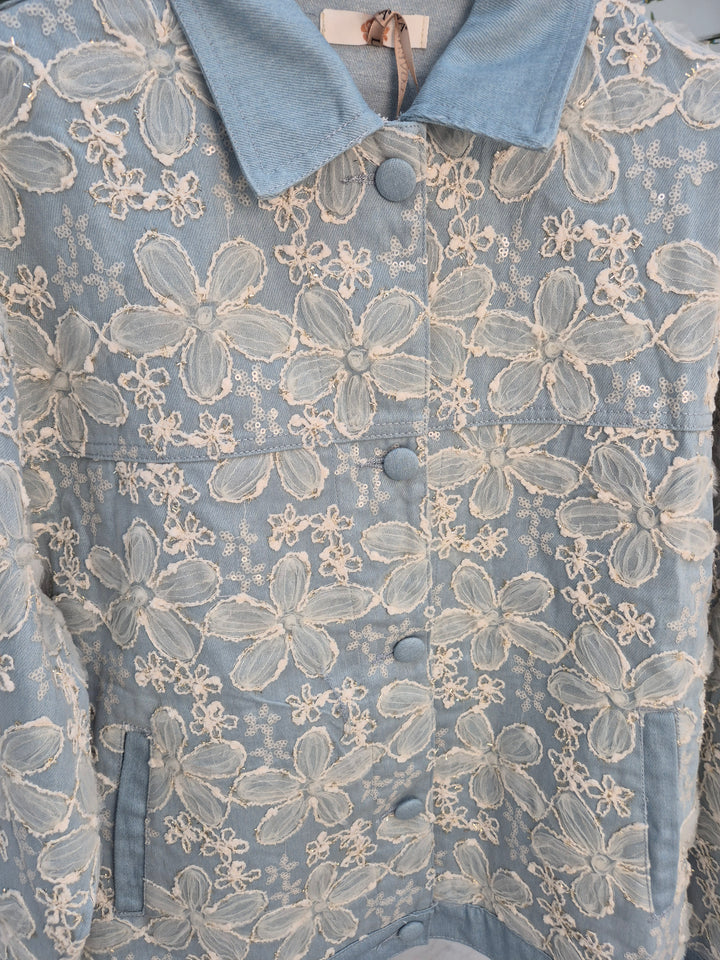 Darcy Denim Jacket - Applique Florals/Gold Metallic (One Size/Curvy, fitting from Size 14 up to 18)