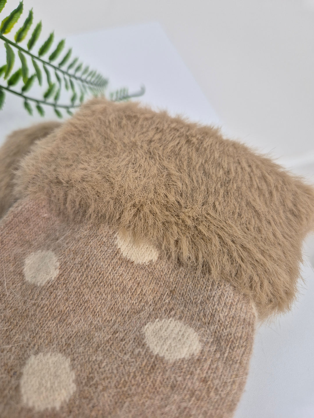 Oslo Cosy Fluffy Fur Fur Soft Socks - (Mocha Dotty)