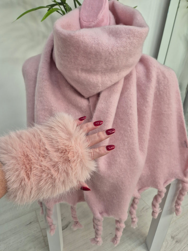 Pretty in Pink Scarf with Fringing