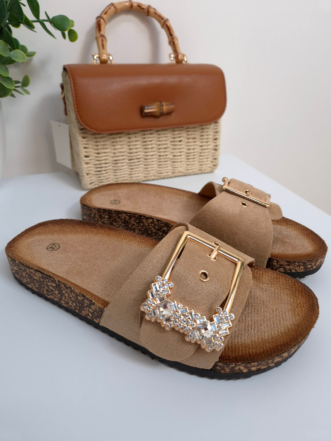 Bahamas Sliders - Sand (choose your Size)