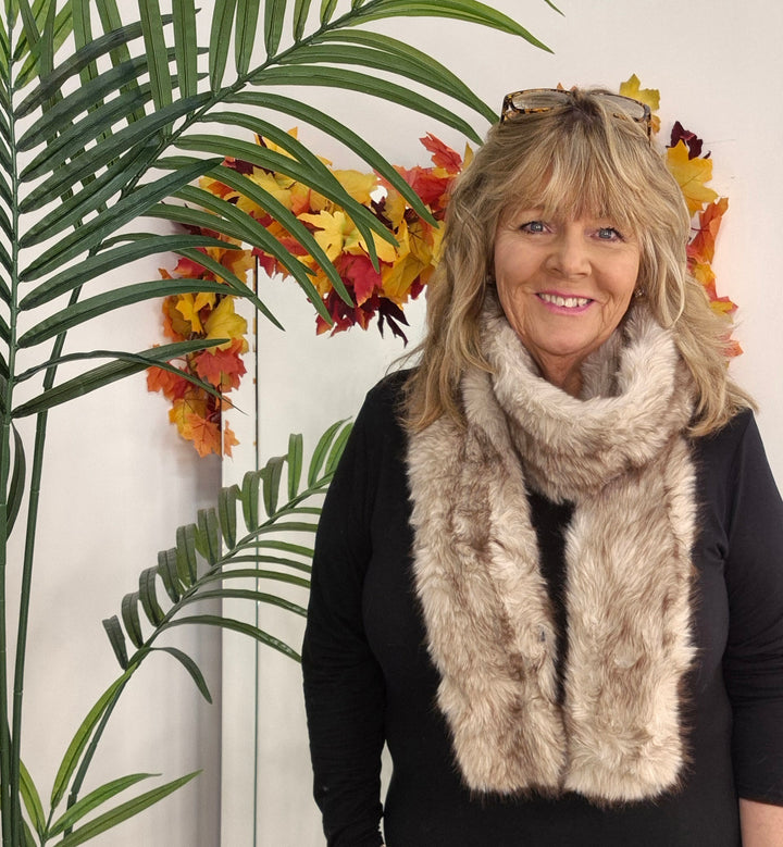 Oslo Faux Fur Long Scarf - Cappuccino