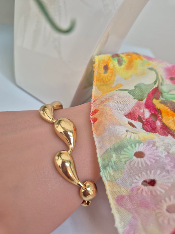 Teardrop Bracelet - Gold Tone