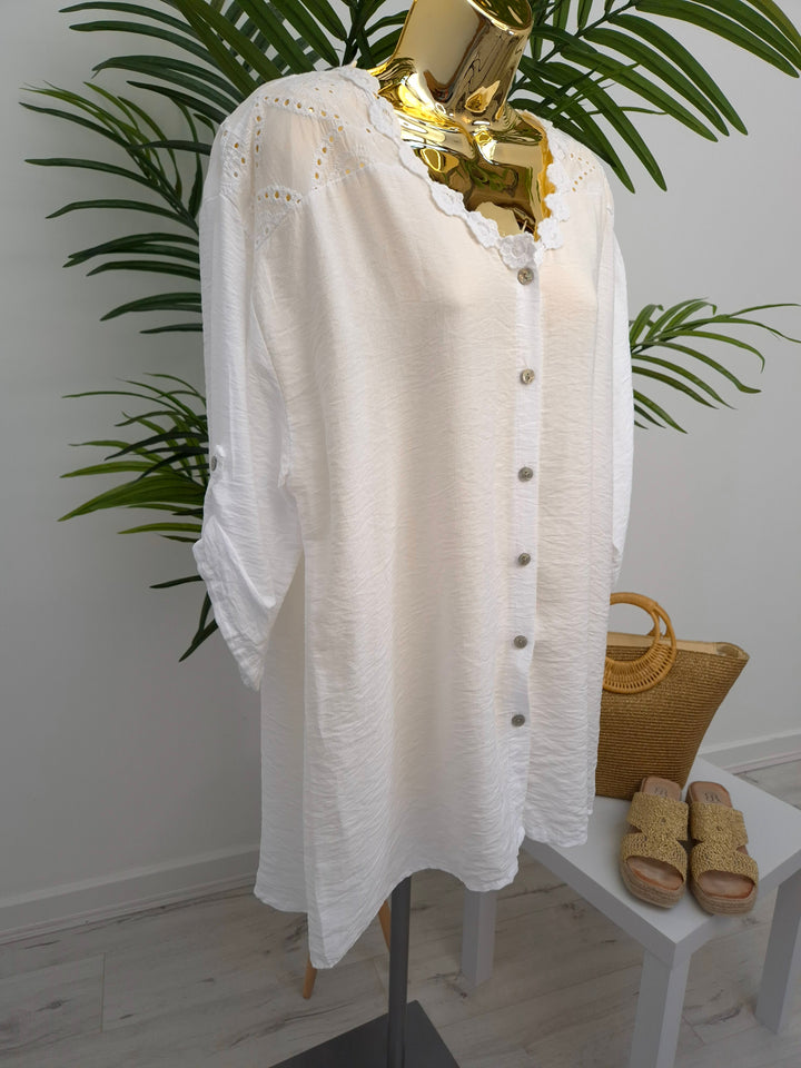 Belinda Broderie Anglaise Top - (choose your Colour) (Curvy)