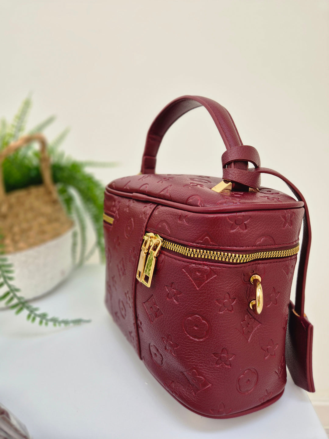 Louisa Bucket Bag - Wine