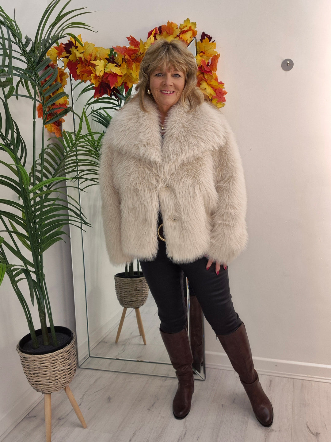 Oslo Faux Fur Shawl Collar Jacket - Creamy Stone (One Size/Curvy - fitting from Size 14 up to Size 18)