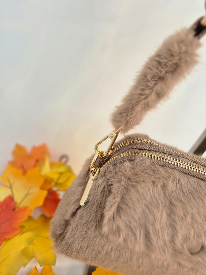 Oslo Faux Fur Bag - Chocolate