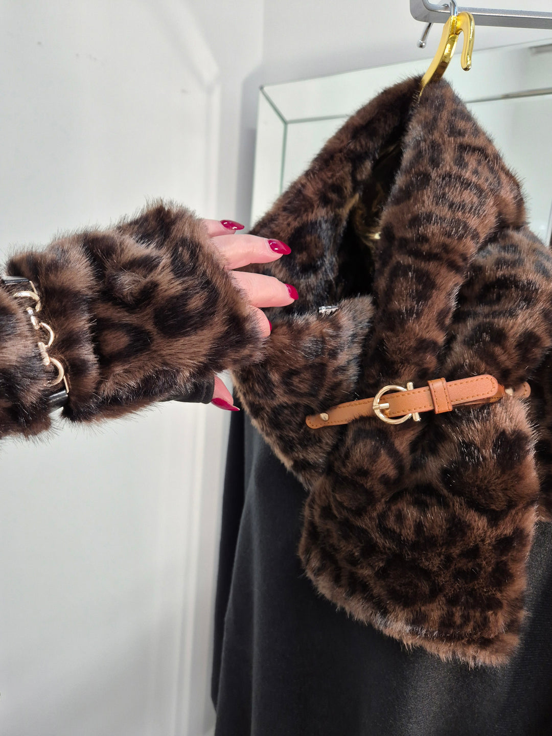 Oslo Faux Fur Scarf - Chocolate Leopard