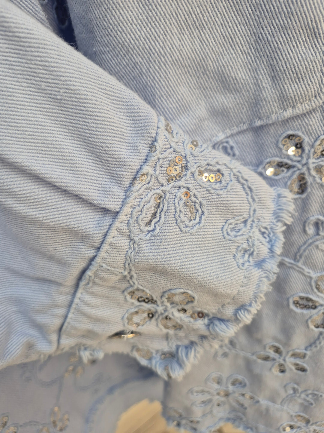 Dana Floral Sparkly Denim Shacket - Powder Blue (One Size/Curvy, fitting from Size 10/12 up to Size 18)