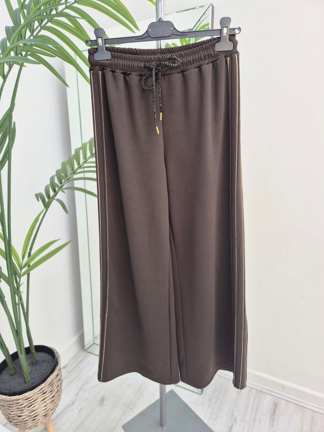 Sassy Metallic Wide Leg Pants - (choose your Colour) - One Size