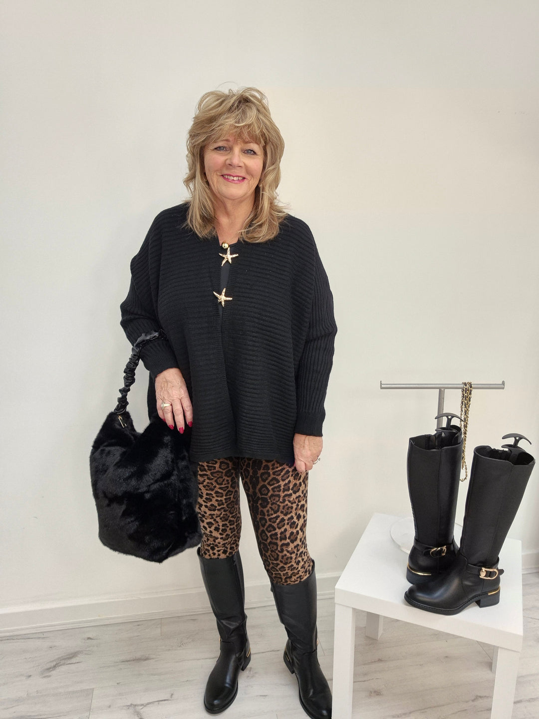 Lizzy Leopard Leggings (Soft Touch) - (choose your Size)