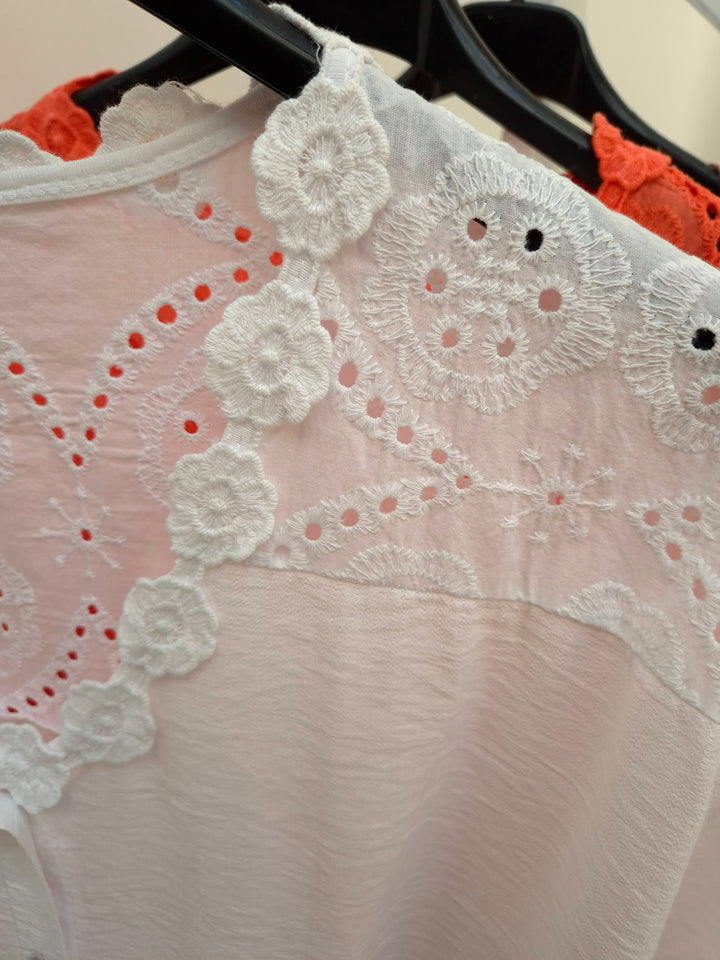 Belinda Broderie Anglaise Top - (choose your Colour) (Curvy)