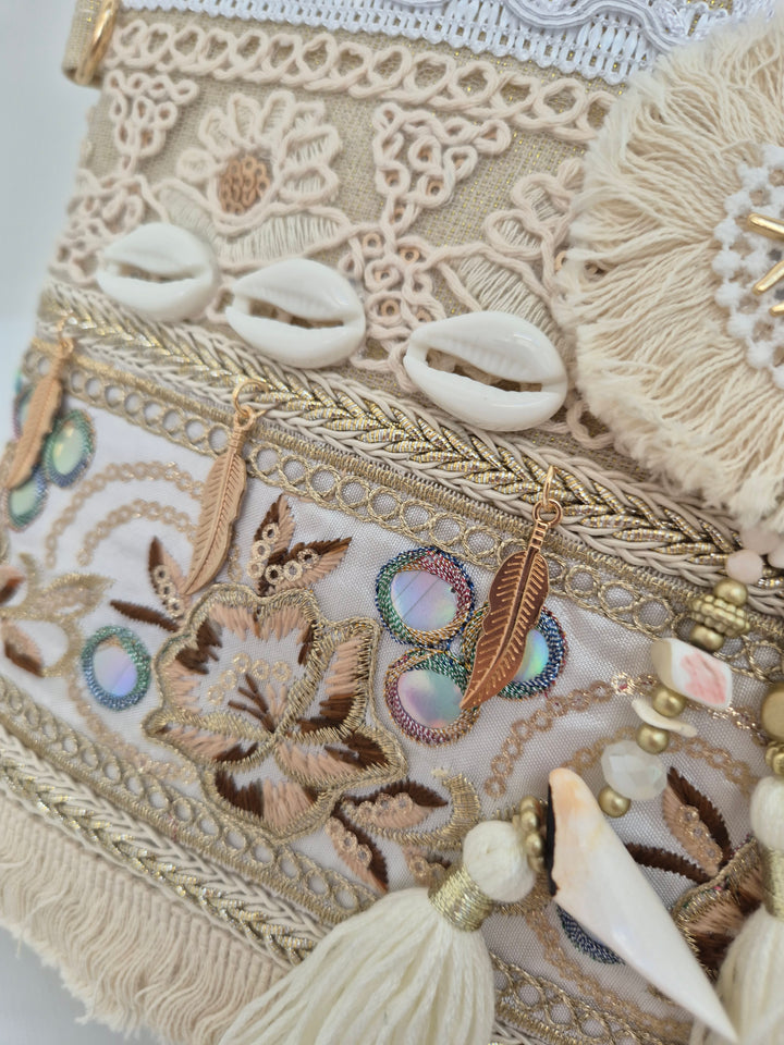 Seashells, Sun, Tassels Clutch Bag - Natural