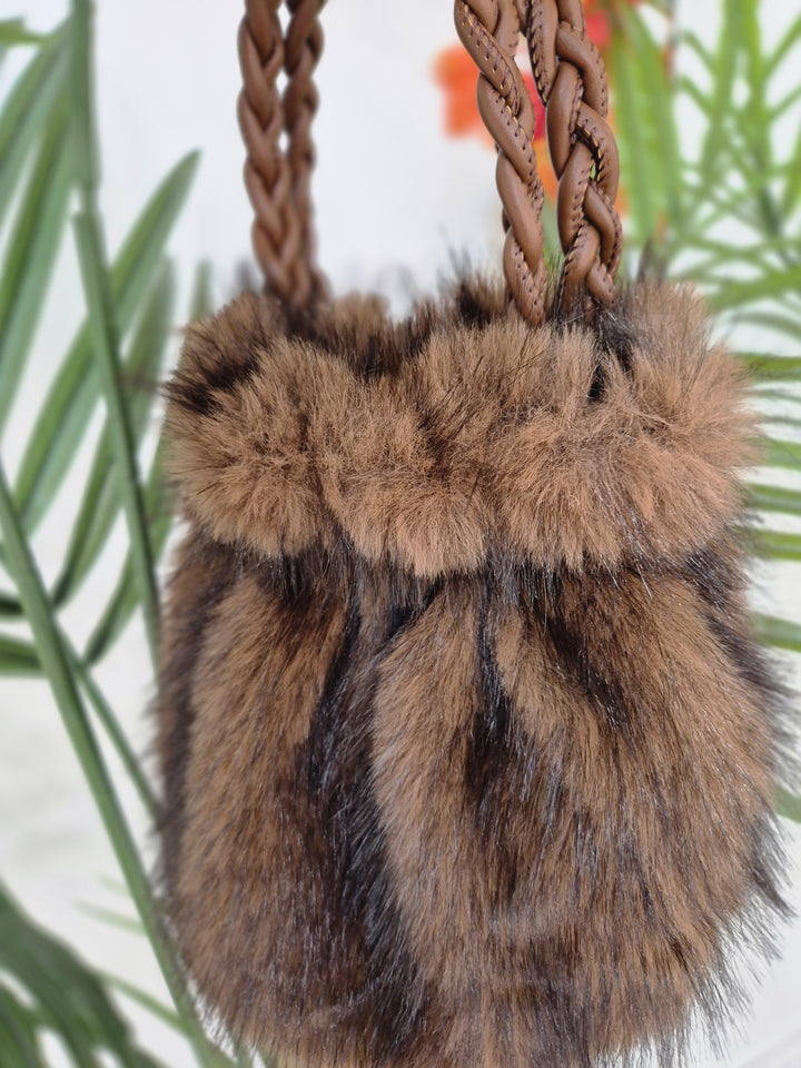 Oslo Faux Fur Bucket Bag - Chocolate