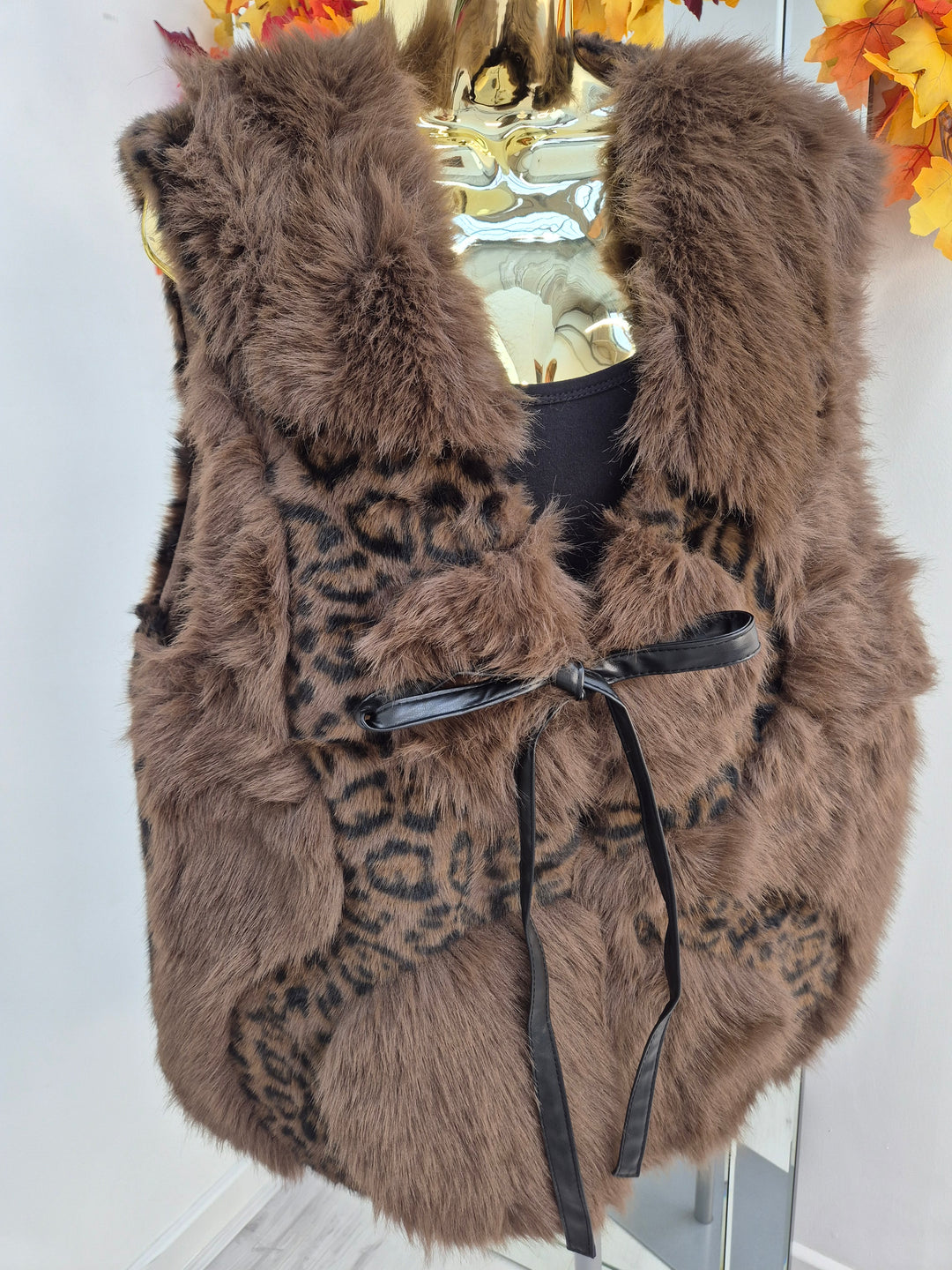 Oslo Faux Fur Gilet - Chocolate Leopard (One Size/Curvy - fits from Size 12/14 up to Size 18)