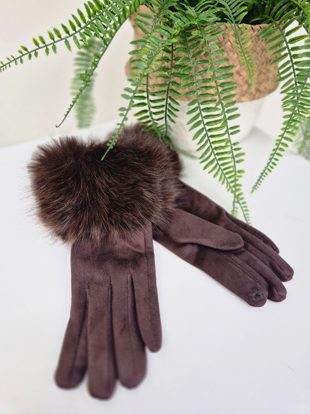 Oslo Gloves with Faux Fur - Chocolate