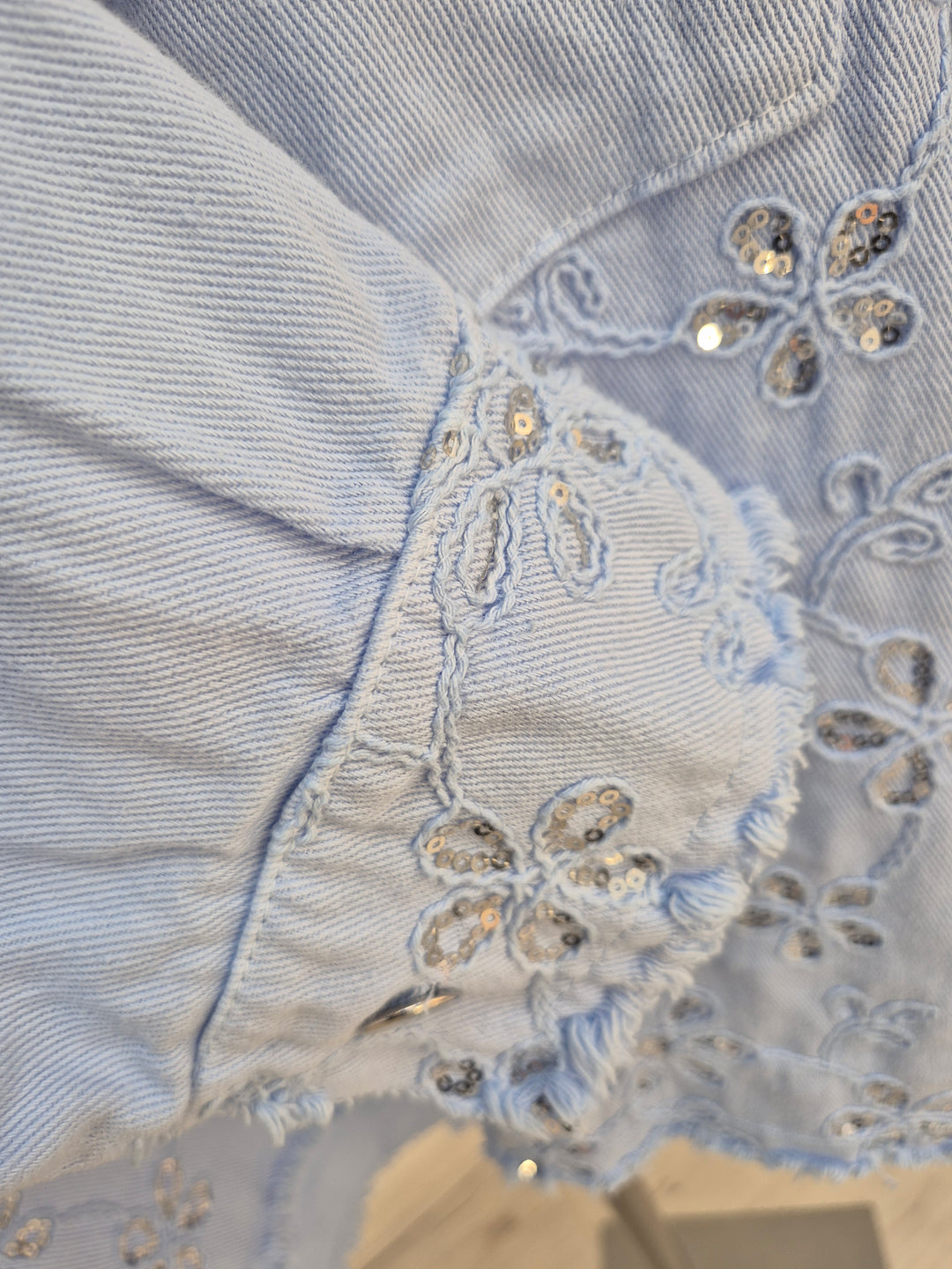 Dana Floral Sparkly Denim Shacket - Powder Blue (One Size/Curvy, fitting from Size 10/12 up to Size 18)