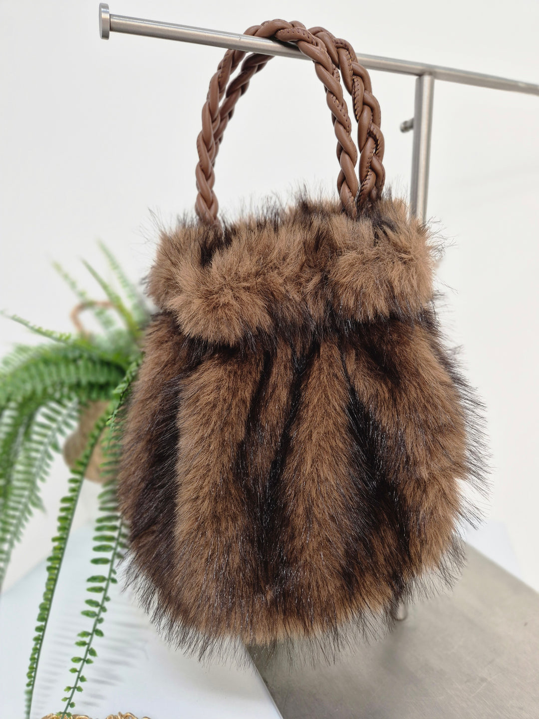 Oslo Faux Fur Bucket Bag - Chocolate