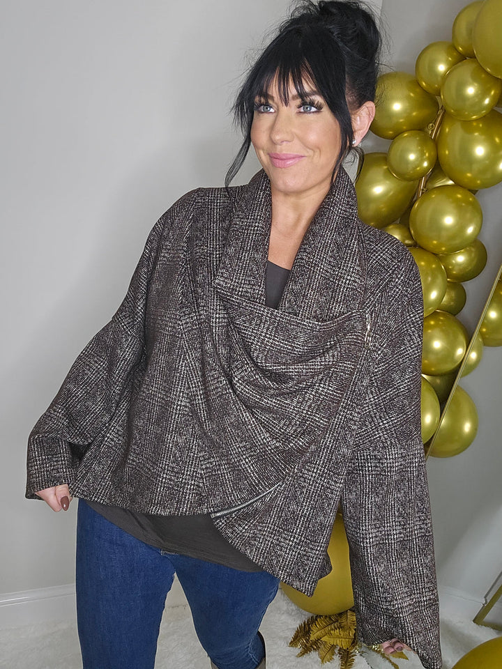 Sandringham Oversized Hi Low Jacket - (One Size, fits from Size 12 up to Size 16/18) - Chocolate