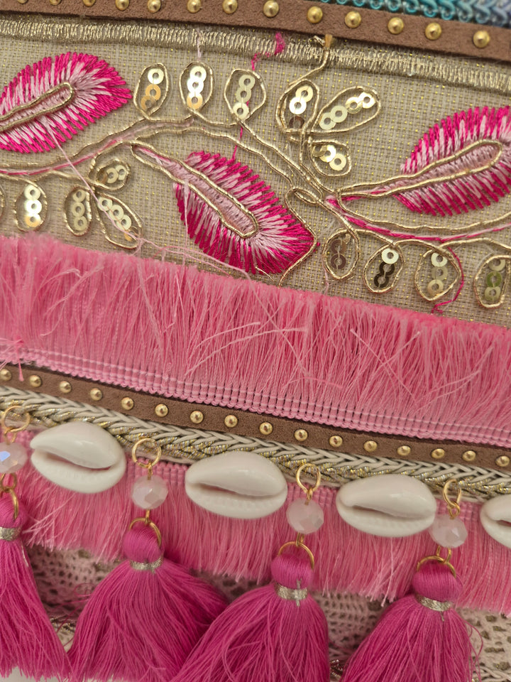 Seashells with Tassels Clutch Bag - Pink