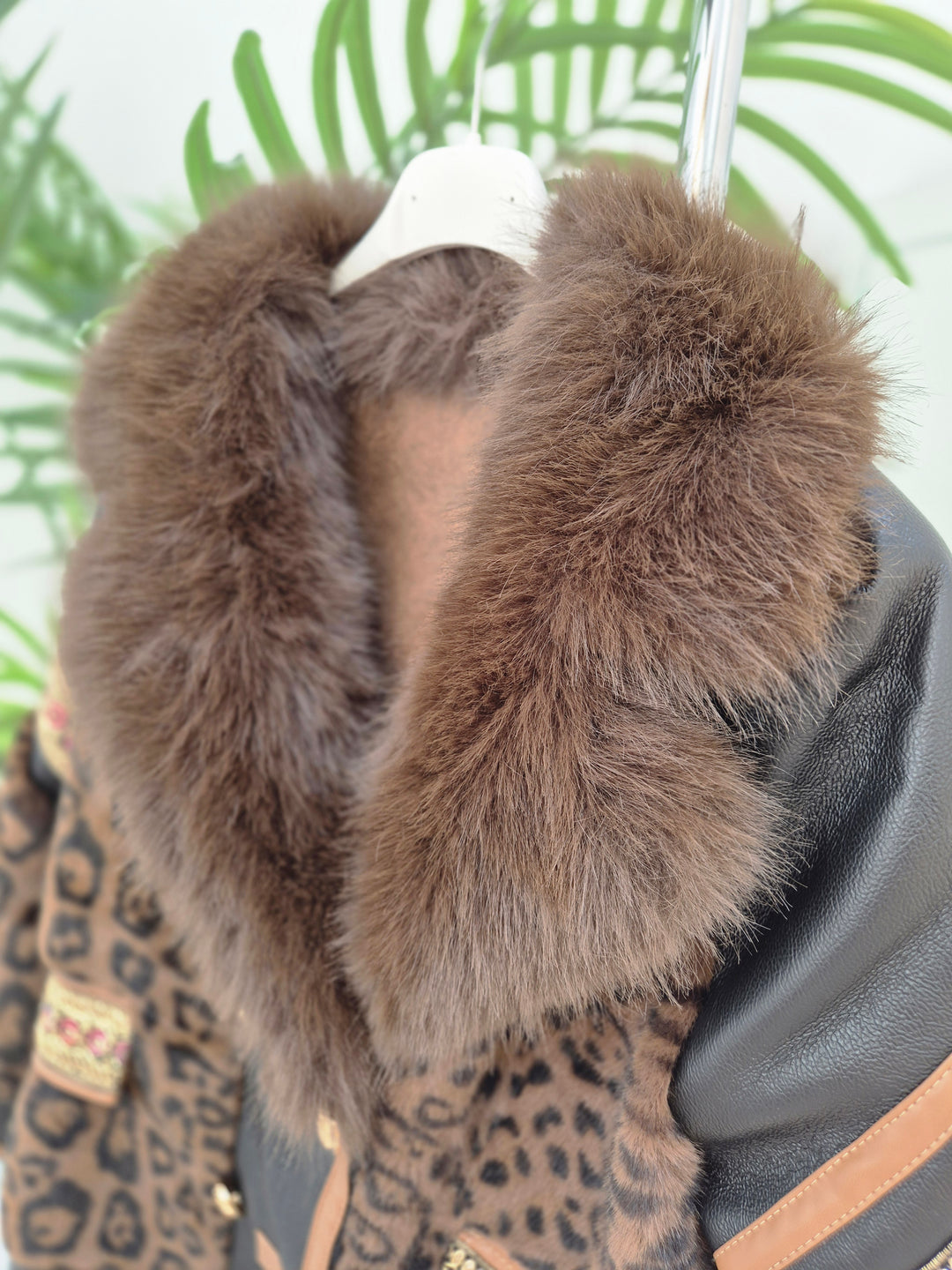 Oslo Faux Fur/Faux Leather Jacket - Chocolate Leopard - (Oversized fits Size 12/14 to Size 18/20/20)