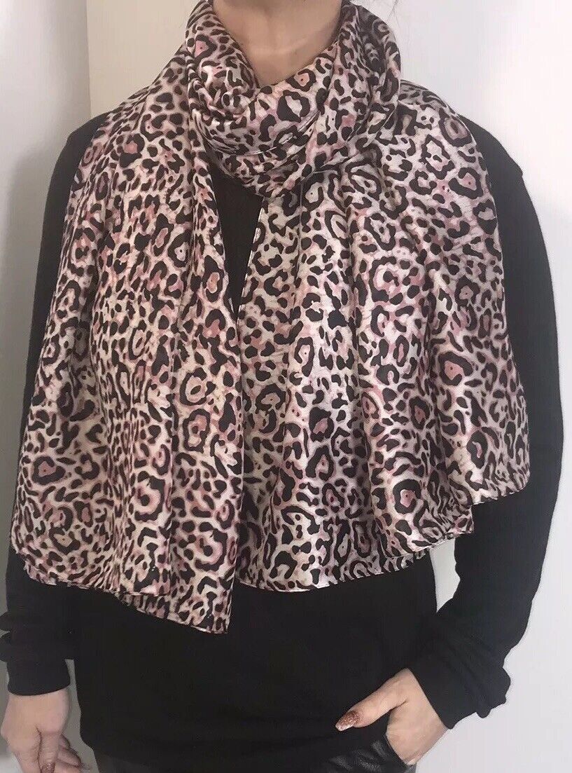 Leopard Print Scarf - Pink