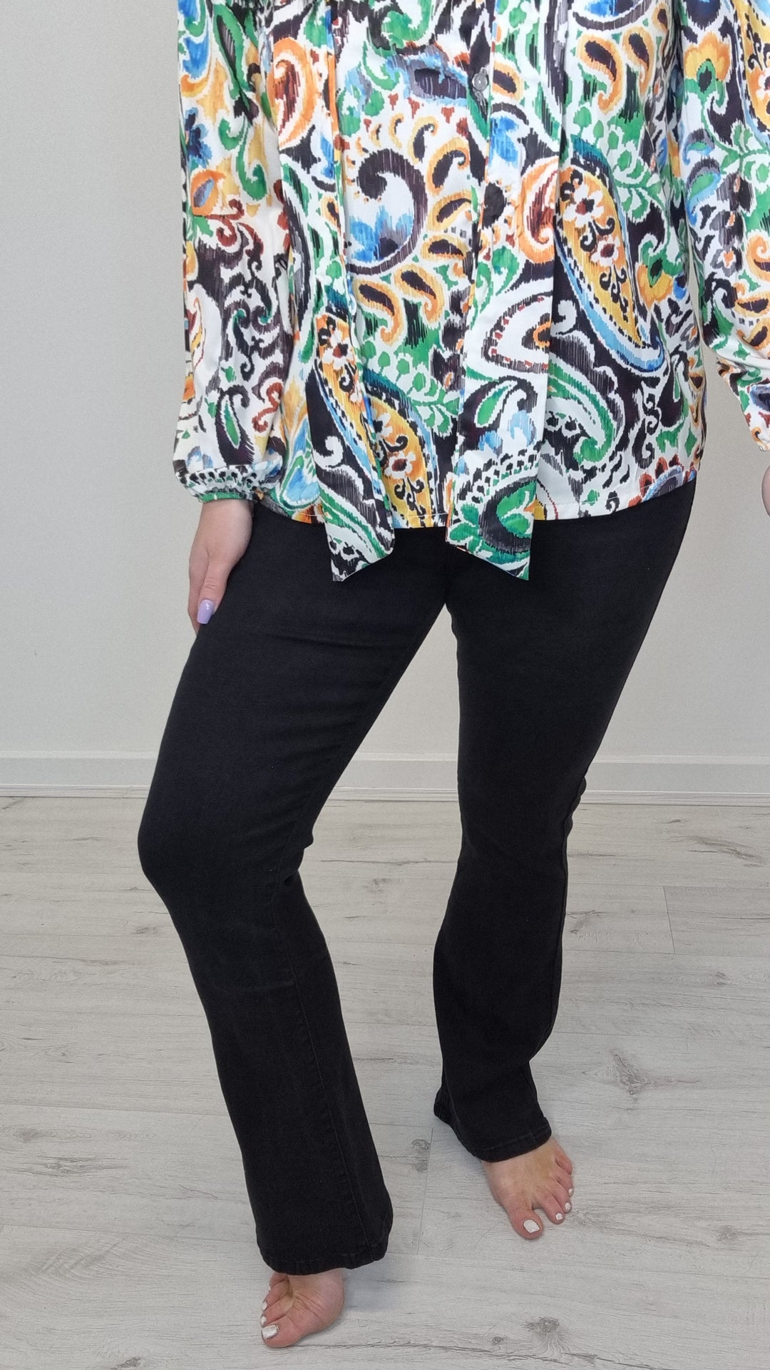Kick Flare Jeans - Black (all Sizes)