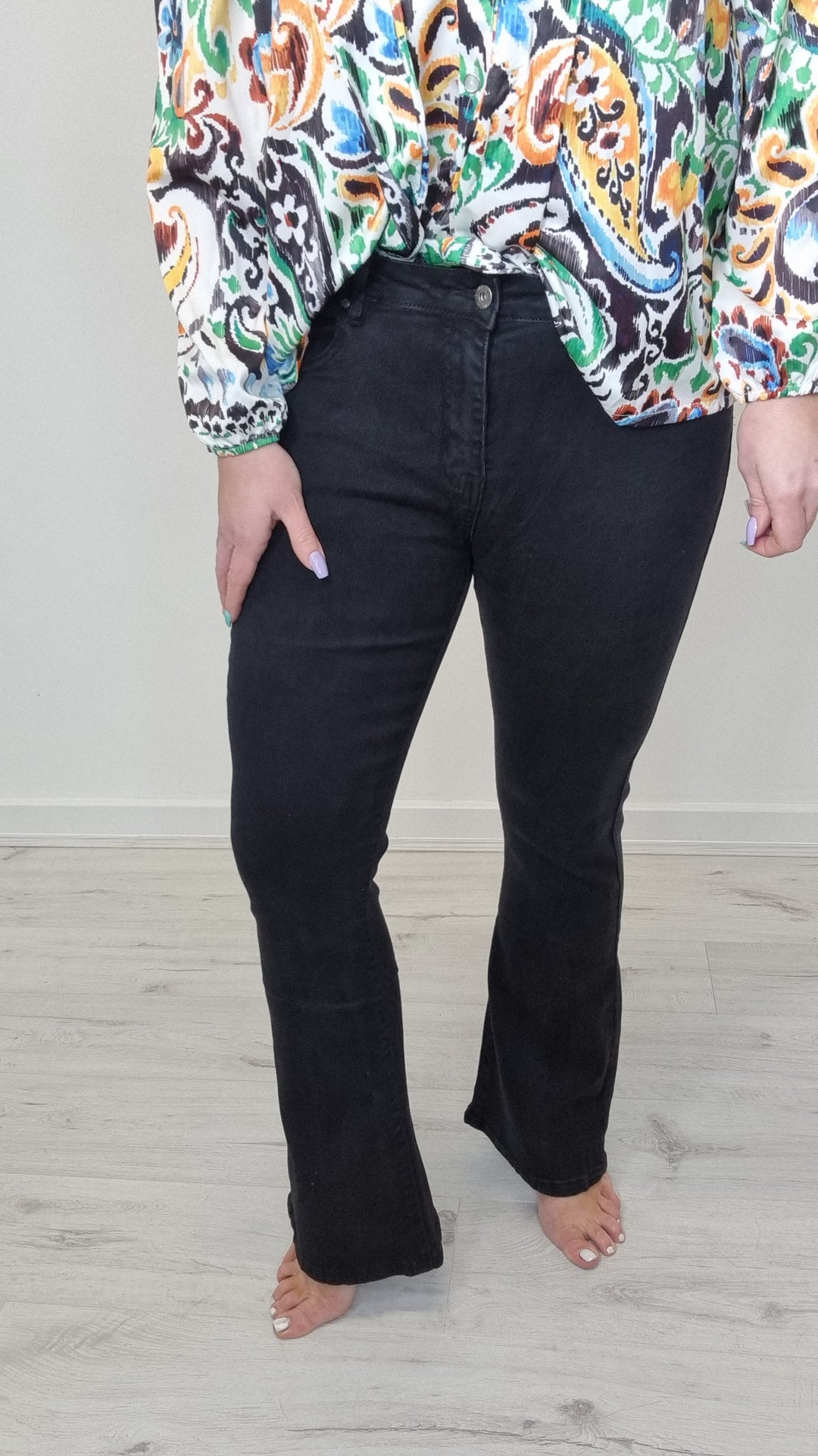 Kick Flare Jeans - Black (all Sizes)