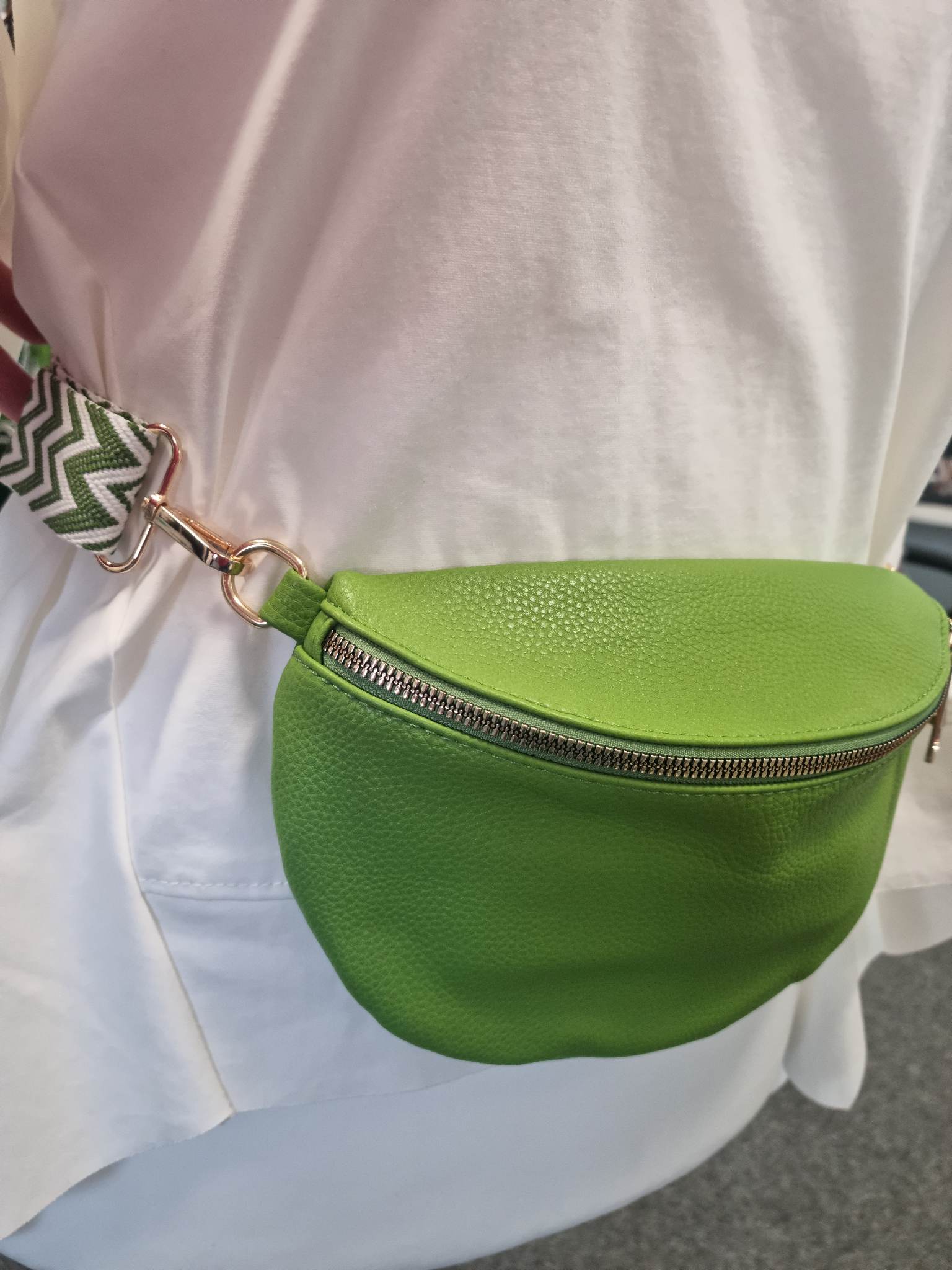 Brogan Slouchy Sling Bag - Apple Green (Small)