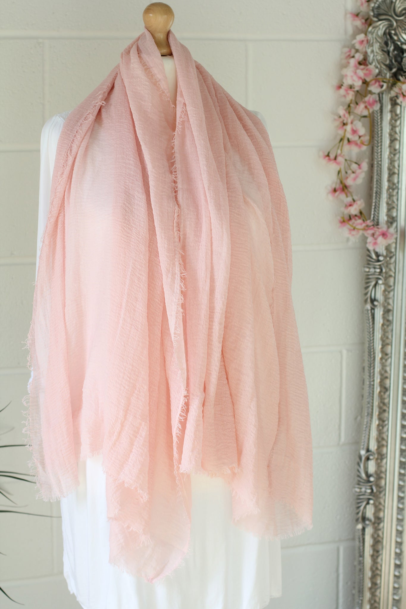 Fringed Scarf - Pink