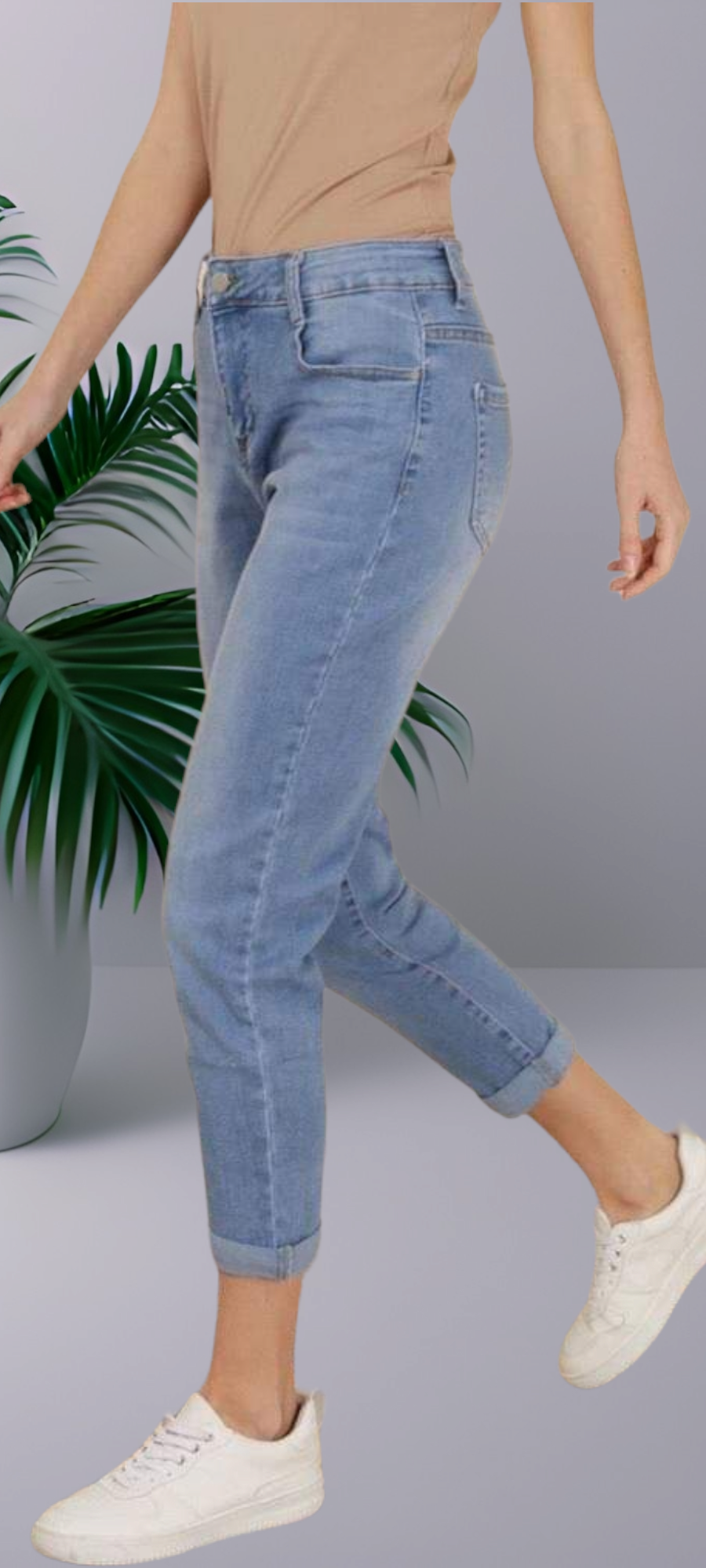 G Smack Mom Jeans - Mid Denim Stonewashed (Sized)