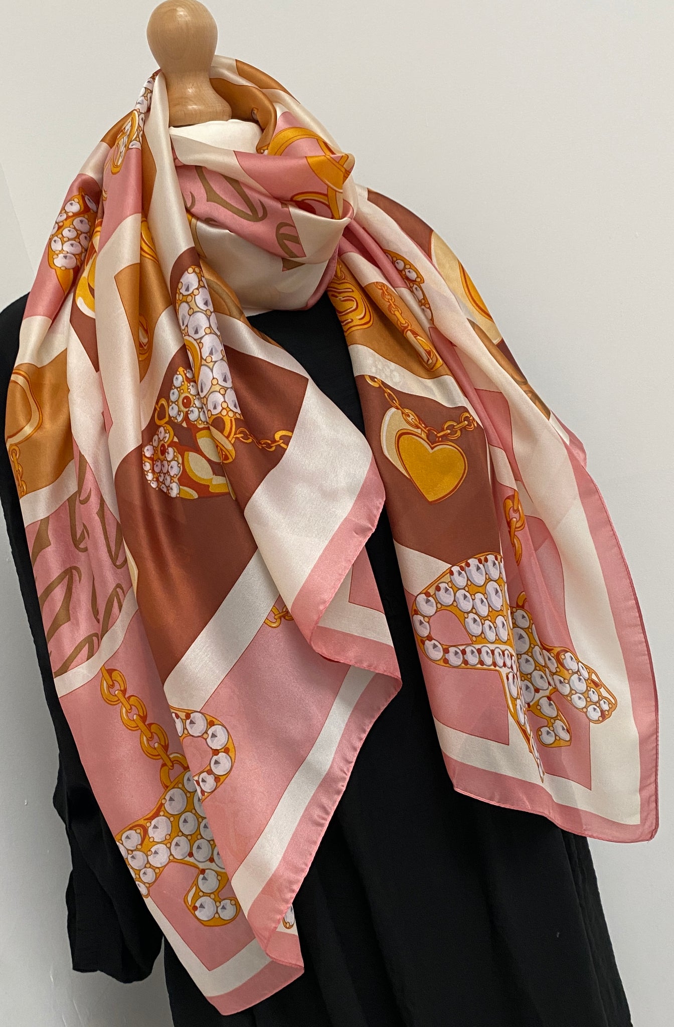 Silky Hearts Scarf - Ginger/Brown/Cream