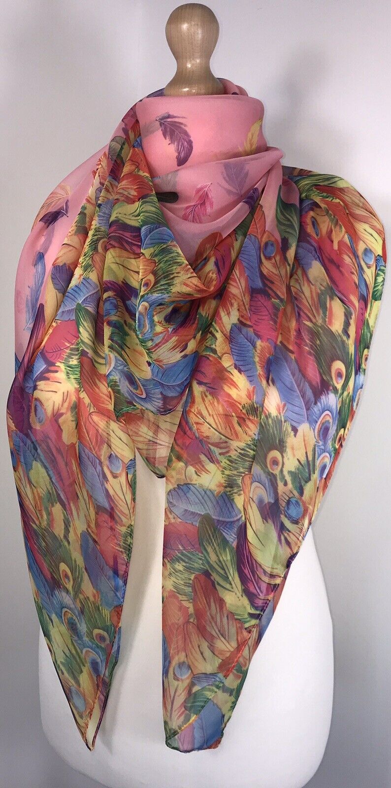 Silky Feathers Scarf - Pink